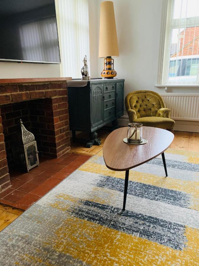 Elegant 3bd Edwardian *